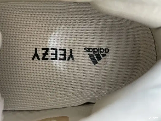 Yecoraite Reflective Adidas Boost GY2649 380 Yeezy 0706